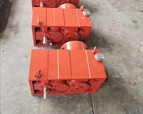 噴熔機(jī)配套減速機(jī)ZLYJ133.146和173接受訂貨，價(jià)格優(yōu)惠